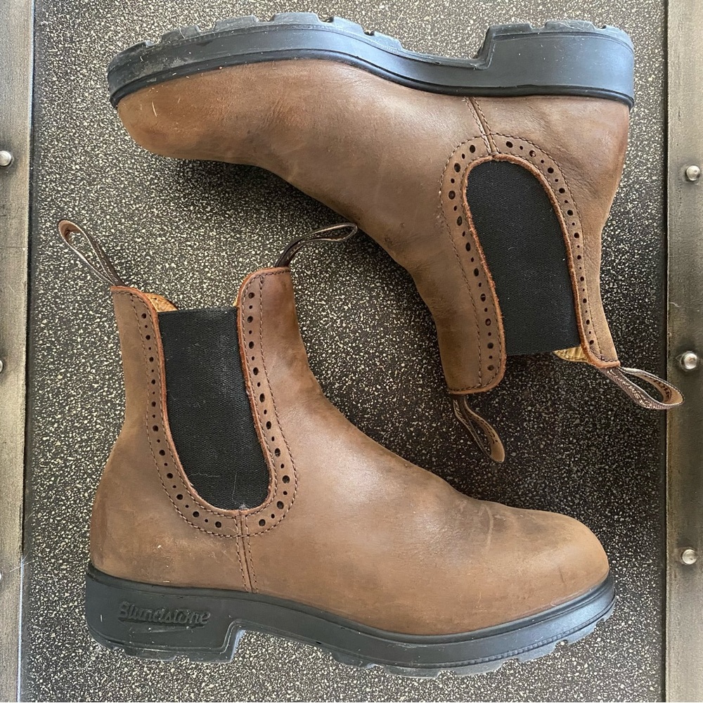 Blundstones High Top